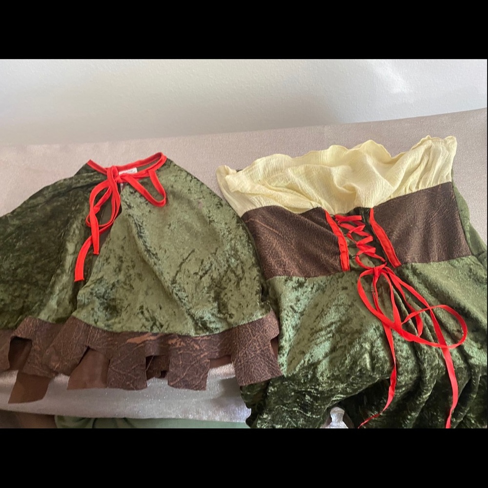 Girls Robinhood Costume size L